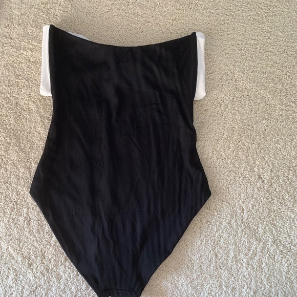 Onia Marie one piece swimsuit black and white - Picture 6 of 11